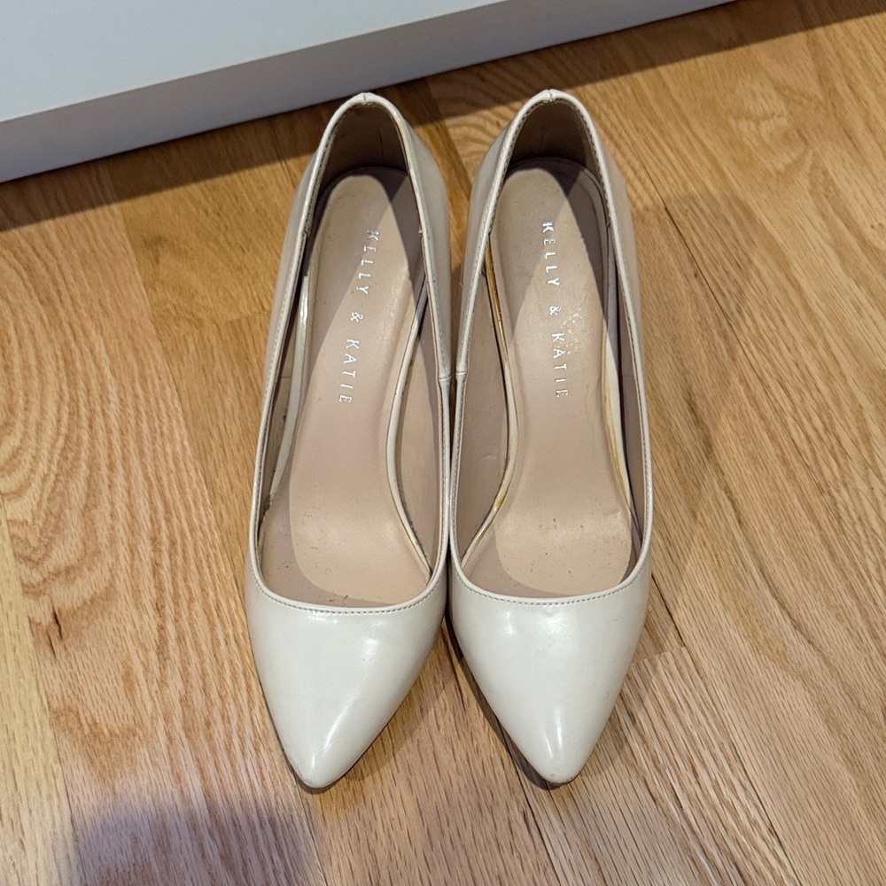 Kelly & Katie Cream Heels